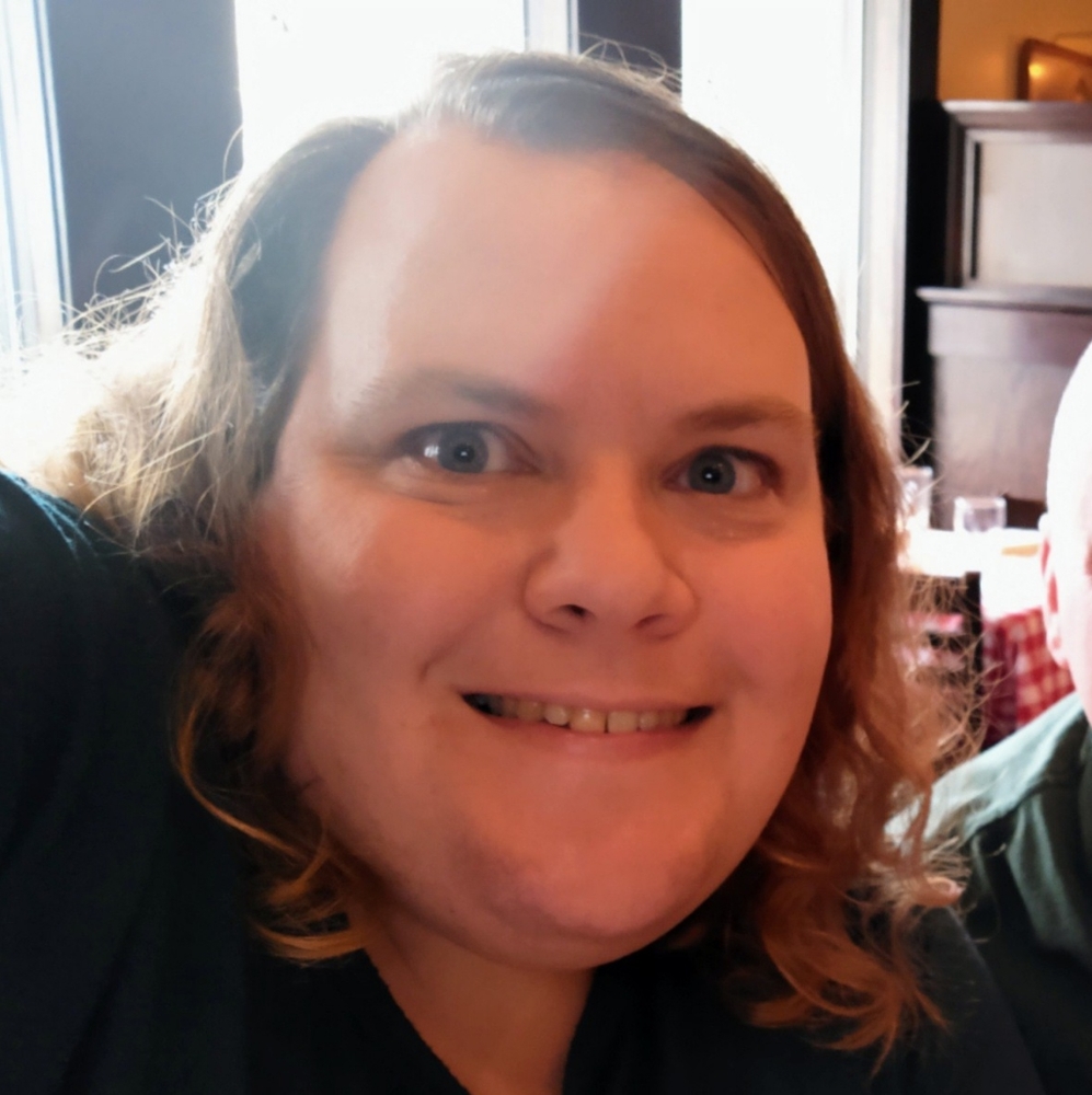 Meet your Posher, Lauren